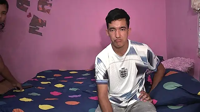 Snapshot of Sweetiefoxxx chatting on September 2025 06:33:02 PM Sweetiefoxxx online show from September 2025 06:33:02 PM