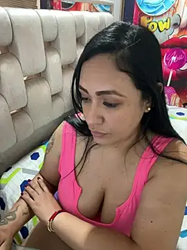 Snapshot of marta201_alfaro chatting on January 2025 03:58:01 PM marta201 alfaro online show from January 2025 03:58:01 PM