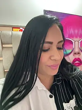 Snapshot of marta201_alfaro chatting on January 2025 08:15:02 PM marta201 alfaro online show from January 2025 08:15:02 PM