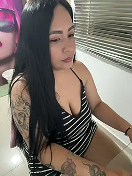 Snapshot of marta201_alfaro chatting on March 2025 08:27:01 PM marta201 alfaro online show from March 2025 08:27:01 PM