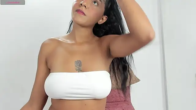 jadesmiith1 online show from December 2024 02:21:02 AM