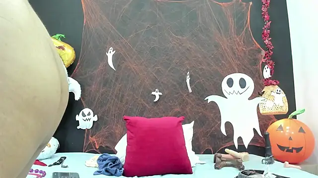 Luna smit08 online show from October 2025 08:13:02 PM