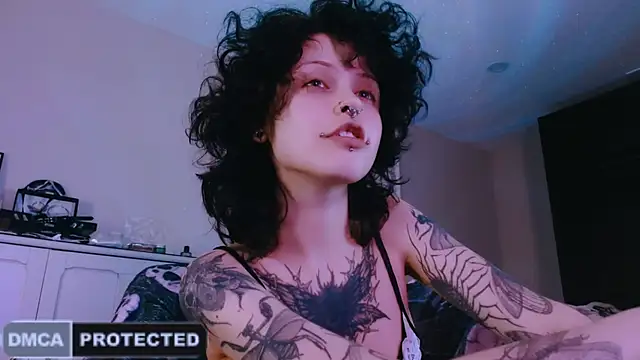 Snapshot of NaughtyLittleFox chatting on May 2026 03:15:02 AM NaughtyLittleFox online show from May 2026 03:15:02 AM