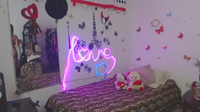 Snapshot of brigitht chatting on February 2025 06:25:02 AM brigitht online show from February 2025 06:25:02 AM