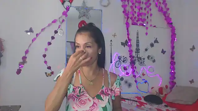 Snapshot of brigitht chatting on February 2025 01:37:01 AM brigitht online show from February 2025 01:37:01 AM