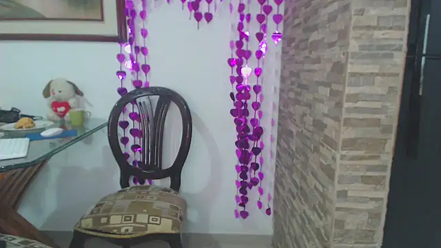 Snapshot of brigitht chatting on March 2025 07:35:02 AM brigitht online show from March 2025 07:35:02 AM