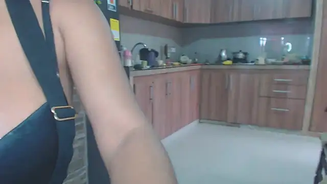 Snapshot of brigitht chatting on March 2025 05:07:01 PM brigitht online show from March 2025 05:07:01 PM