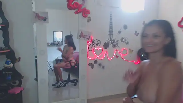 Snapshot of brigitht chatting on September 2025 03:33:01 PM brigitht online show from September 2025 03:33:01 PM