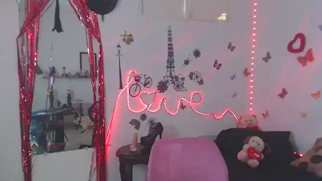 Snapshot of brigitht chatting on September 2025 04:00:01 PM brigitht online show from September 2025 04:00:01 PM