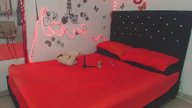 Snapshot of brigitht chatting on September 2025 01:11:01 AM brigitht online show from September 2025 01:11:01 AM