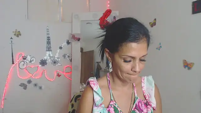 Snapshot of brigitht chatting on October 2025 02:47:01 PM brigitht online show from October 2025 02:47:01 PM