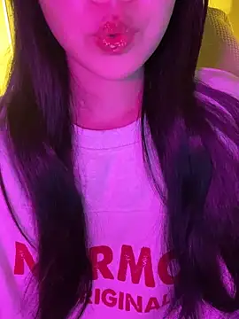 minmin2kk5 online show from November 2025 06:04:02 AM