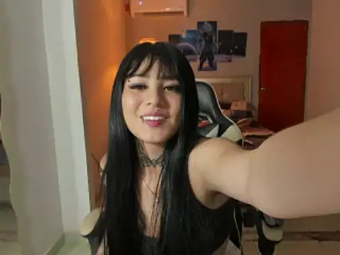 naomi berckley online show from February 2025 06:23:01 AM