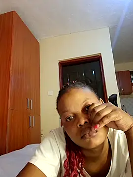 Snapshot of Freya_004 chatting on November 2025 07:55:02 AM Freya 004 online show from November 2025 07:55:02 AM