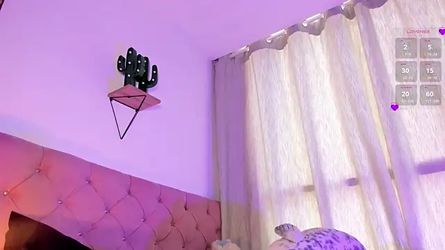 srtaliz online show from December 2024 06:49:01 PM