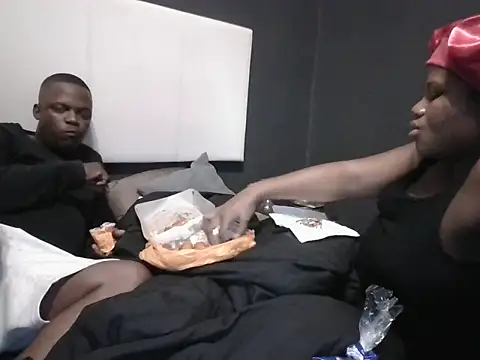 Snapshot of THEEBOSSTEE chatting on October 2025 07:31:01 PM THEEBOSSTEE online show from October 2025 07:31:01 PM