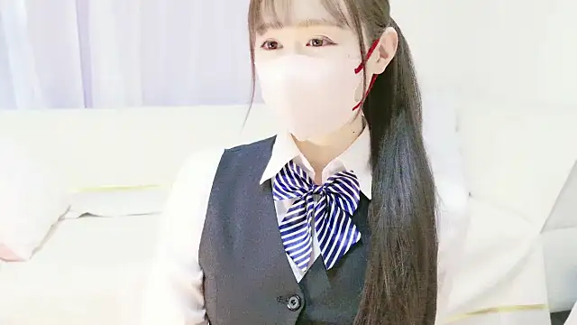 Snapshot of aaanyan chatting on January 2025 07:27:02 AM aaanyan online show from January 2025 07:27:02 AM