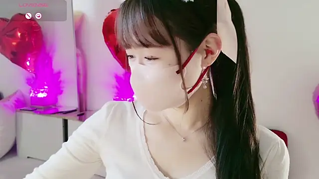 Snapshot of aaanyan chatting on February 2025 04:03:01 AM aaanyan online show from February 2025 04:03:01 AM