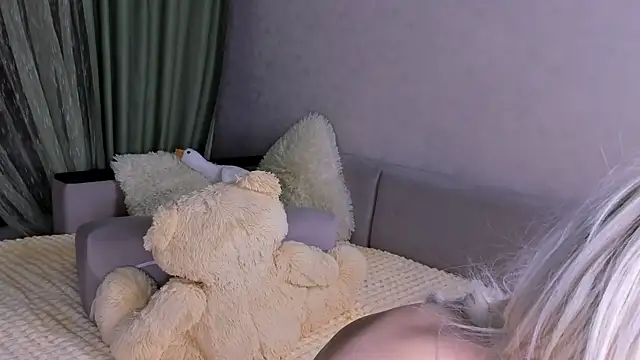 Sweeet Barbie online show from April 2026 04:04:01 PM