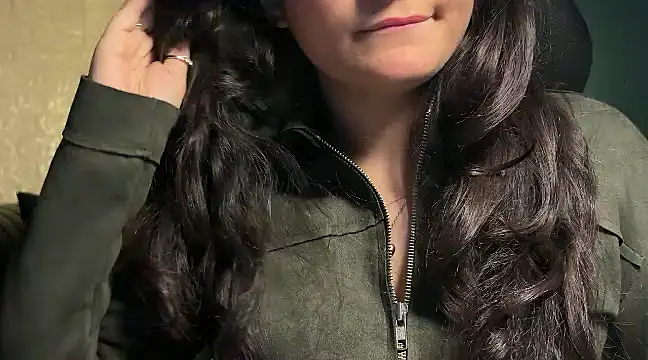 demieliss online show from December 2024 07:57:02 PM