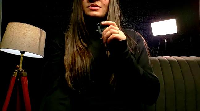 demieliss online show from February 2025 06:26:02 PM