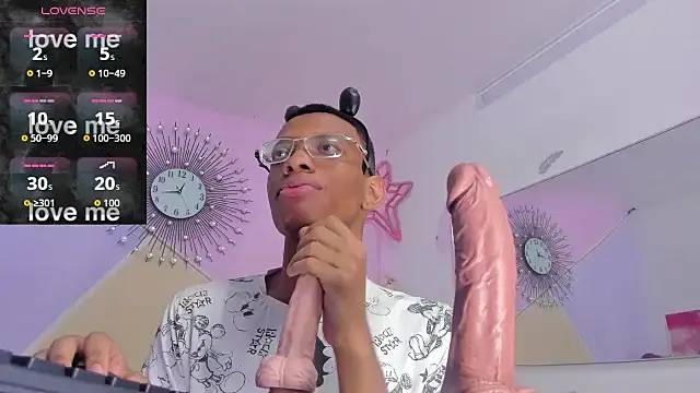 Snapshot of Tiffany_Valentine15 chatting on November 2025 11:58:01 AM Tiffany Valentine15 online show from November 2025 11:58:01 AM