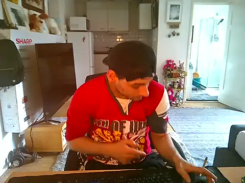 Snapshot of mihaimichael chatting on October 2025 12:16:01 PM mihaimichael online show from October 2025 12:16:01 PM