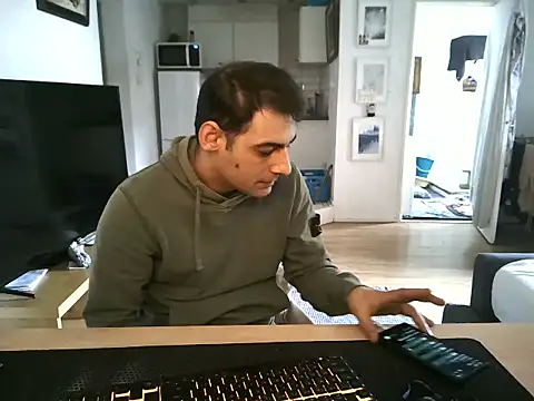 mihaimichael online show from April 2026 02:09:02 PM