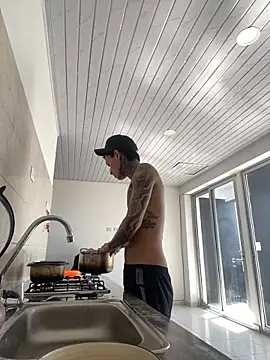 Herem369 online show from December 2025 03:05:01 PM