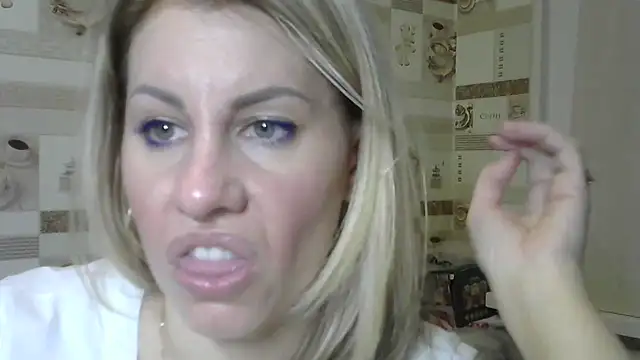 TherestlessKitty online show from December 2024 11:13:01 AM