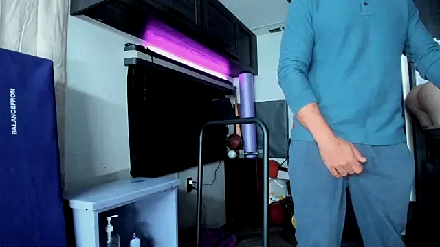 Snapshot of DirtyDrizzy chatting on February 2026 11:27:02 AM DirtyDrizzy online show from February 2026 11:27:02 AM