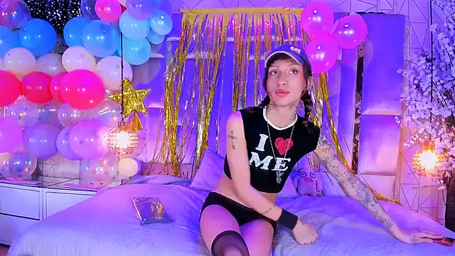 MadisonWood01 online show from January 2026 08:19:02 AM