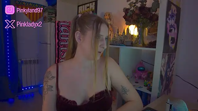 Pinkyladyxxx online show from January 2026 11:58:02 PM