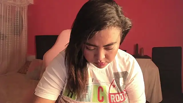 Snapshot of ivy_roosx chatting on January 2025 11:15:02 PM ivy roosx online show from January 2025 11:15:02 PM