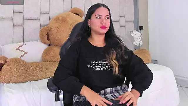 Snapshot of Marilyn-Cooper chatting on January 2025 09:48:02 AM Marilyn-Cooper online show from January 2025 09:48:02 AM