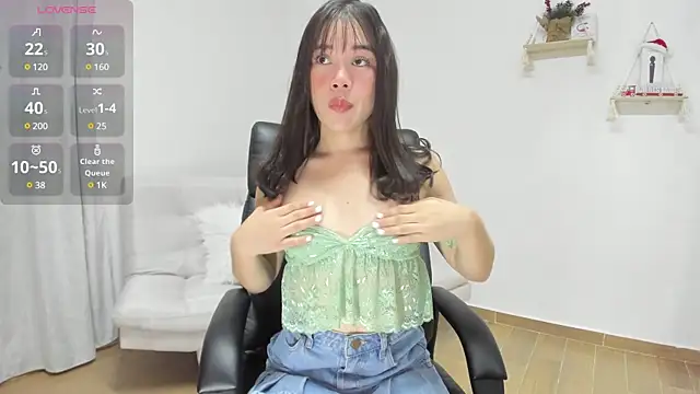 AprilDubois online show from December 2024 02:28:02 PM