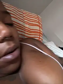 Snapshot of Goddess_Nafeesha chatting on November 2025 03:34:02 PM Goddess Nafeesha online show from November 2025 03:34:02 PM