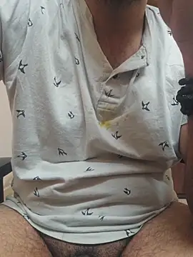 Snapshot of Hornie_small_Dick01 chatting on January 2026 06:44:02 PM Hornie small Dick01 online show from January 2026 06:44:02 PM