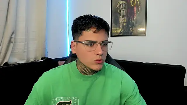 Snapshot of mad_maxxx2 chatting on January 2025 09:47:02 PM mad maxxx2 online show from January 2025 09:47:02 PM