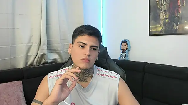 Snapshot of mad_maxxx2 chatting on January 2025 12:58:02 AM mad maxxx2 online show from January 2025 12:58:02 AM