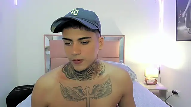 Snapshot of mad_maxxx2 chatting on February 2025 11:00:01 PM mad maxxx2 online show from February 2025 11:00:01 PM