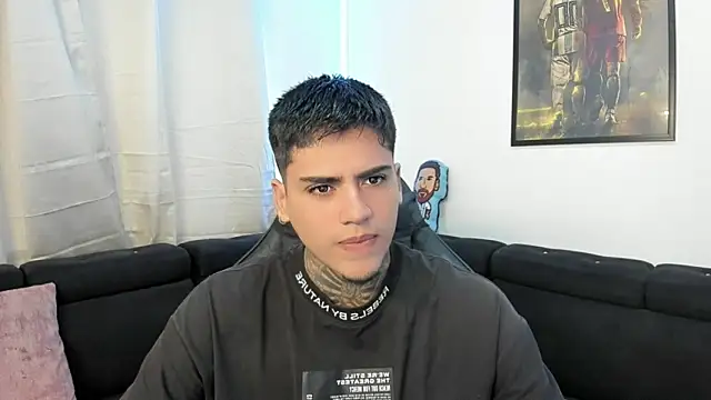 Snapshot of mad_maxxx2 chatting on February 2025 12:27:02 PM mad maxxx2 online show from February 2025 12:27:02 PM