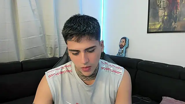 Snapshot of mad_maxxx2 chatting on February 2025 12:43:02 AM mad maxxx2 online show from February 2025 12:43:02 AM