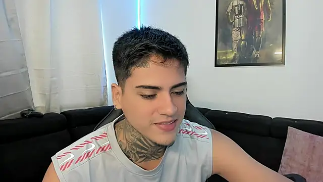 Snapshot of mad_maxxx2 chatting on February 2025 01:14:02 PM mad maxxx2 online show from February 2025 01:14:02 PM