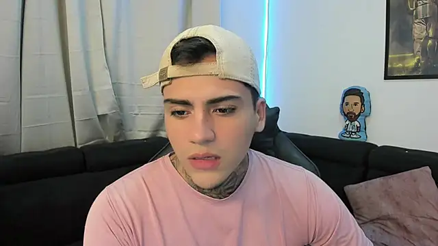 Snapshot of mad_maxxx2 chatting on February 2025 11:42:01 PM mad maxxx2 online show from February 2025 11:42:01 PM