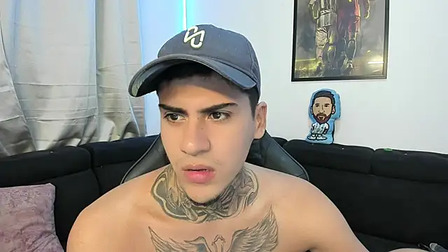 Snapshot of mad_maxxx2 chatting on February 2025 11:08:02 PM mad maxxx2 online show from February 2025 11:08:02 PM