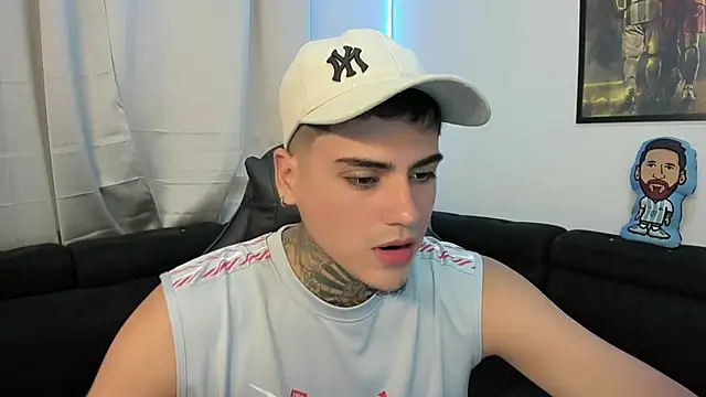 Snapshot of mad_maxxx2 chatting on February 2025 10:48:01 PM mad maxxx2 online show from February 2025 10:48:01 PM