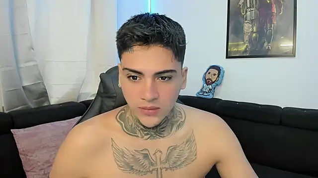 Snapshot of mad_maxxx2 chatting on February 2025 01:21:02 PM mad maxxx2 online show from February 2025 01:21:02 PM