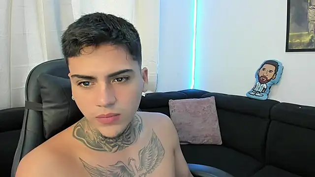 Snapshot of mad_maxxx2 chatting on February 2025 04:24:02 PM mad maxxx2 online show from February 2025 04:24:02 PM