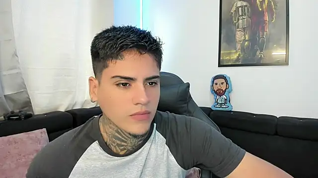 Snapshot of mad_maxxx2 chatting on February 2025 12:52:02 PM mad maxxx2 online show from February 2025 12:52:02 PM